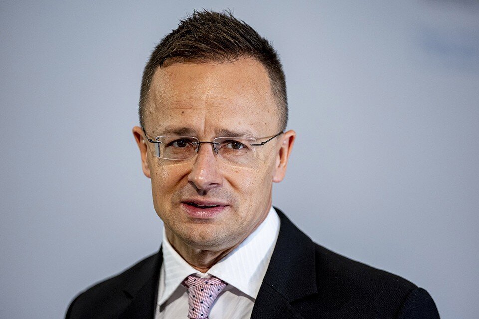     Министр иностранных дел Венгрии Петер Сийярто во вторник, 11 апреля, прилетел в Москву на переговоры по энергетике.  ТАСС