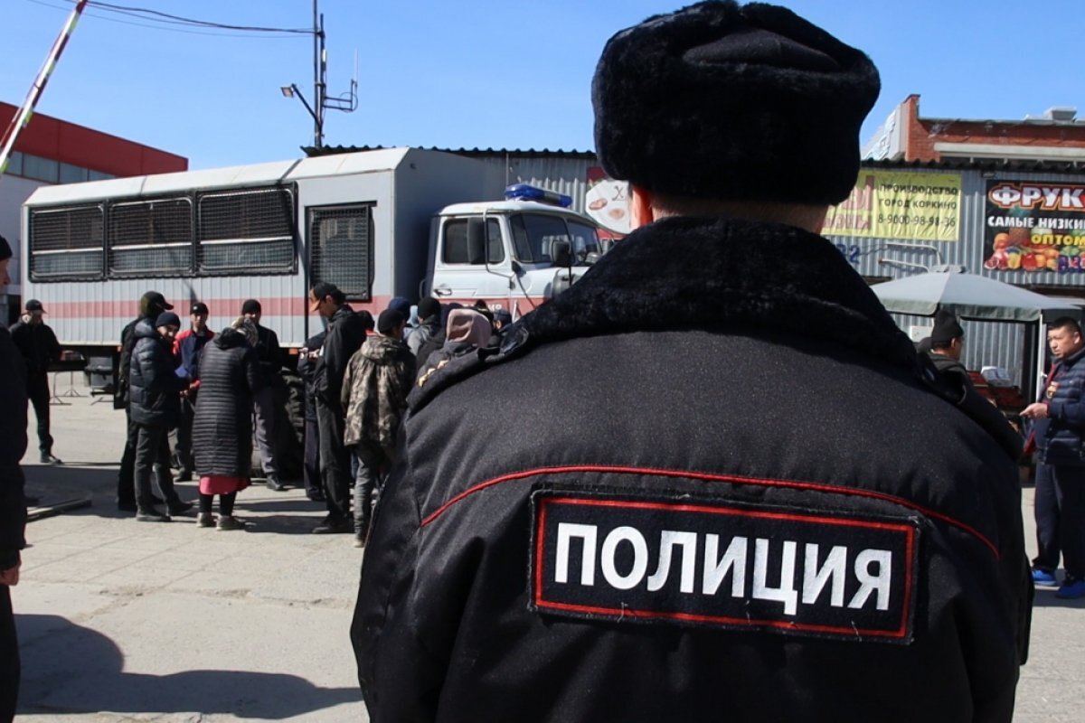    Более 120 нарушений в сфере миграции выявили в Челябинской области за день