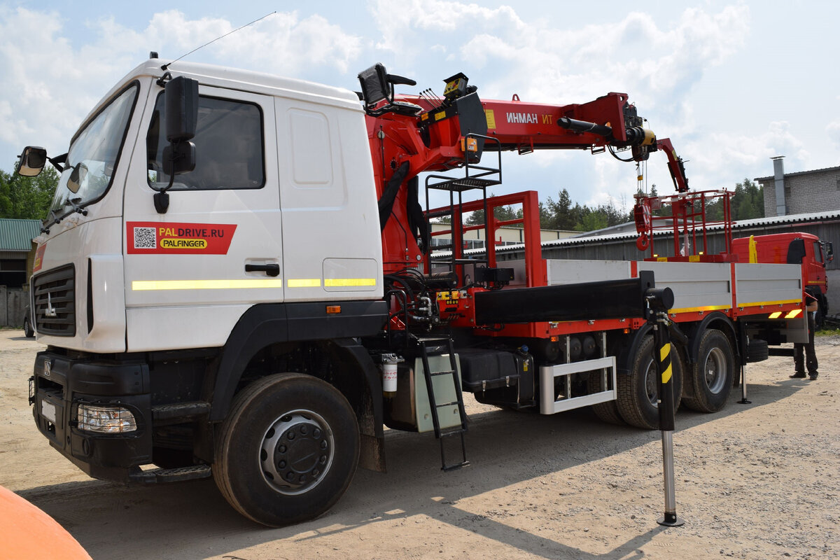 Бортовой автомобиль МАЗ с КМУ ИНМАН ИТ 150 (люлька, бур, ДУ)