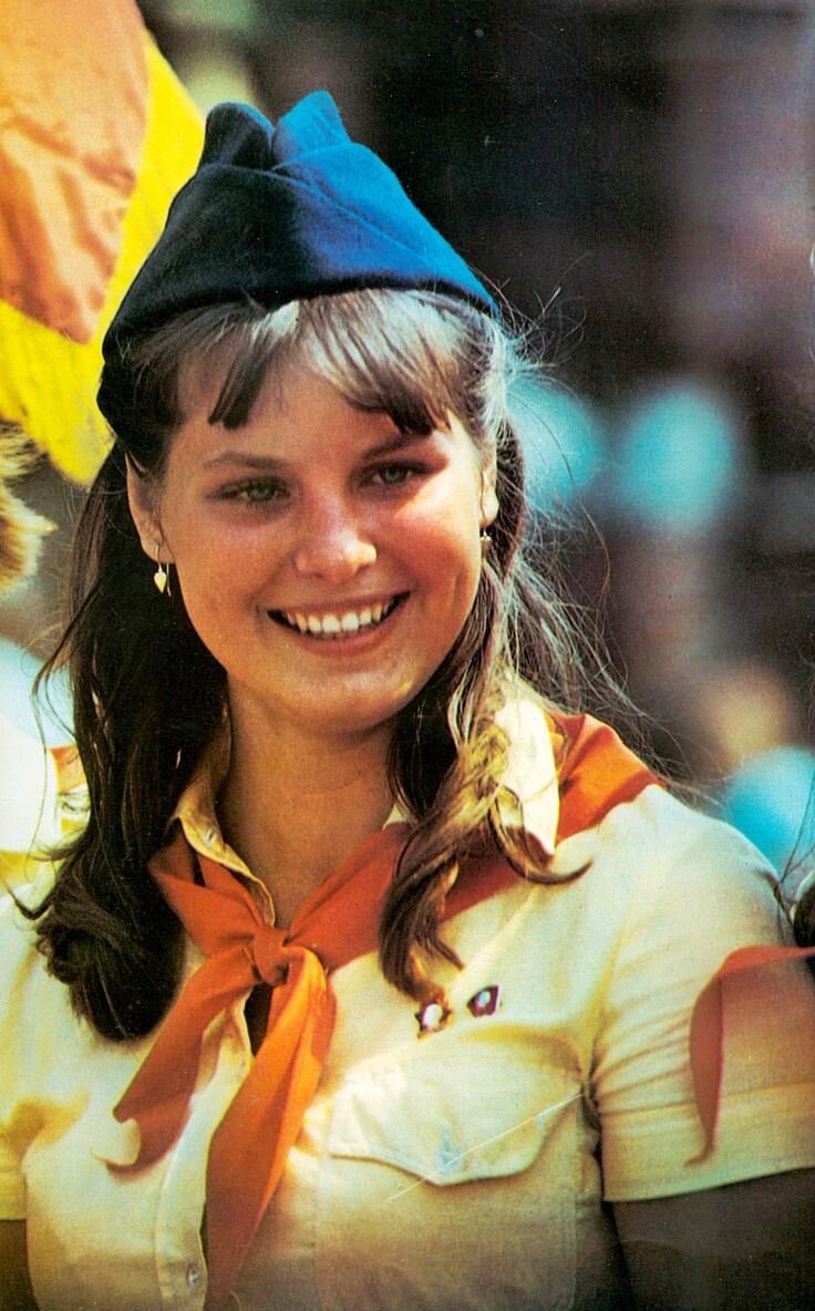 Пожалуйста, листайте фотогалерею с помощью стрелочки: