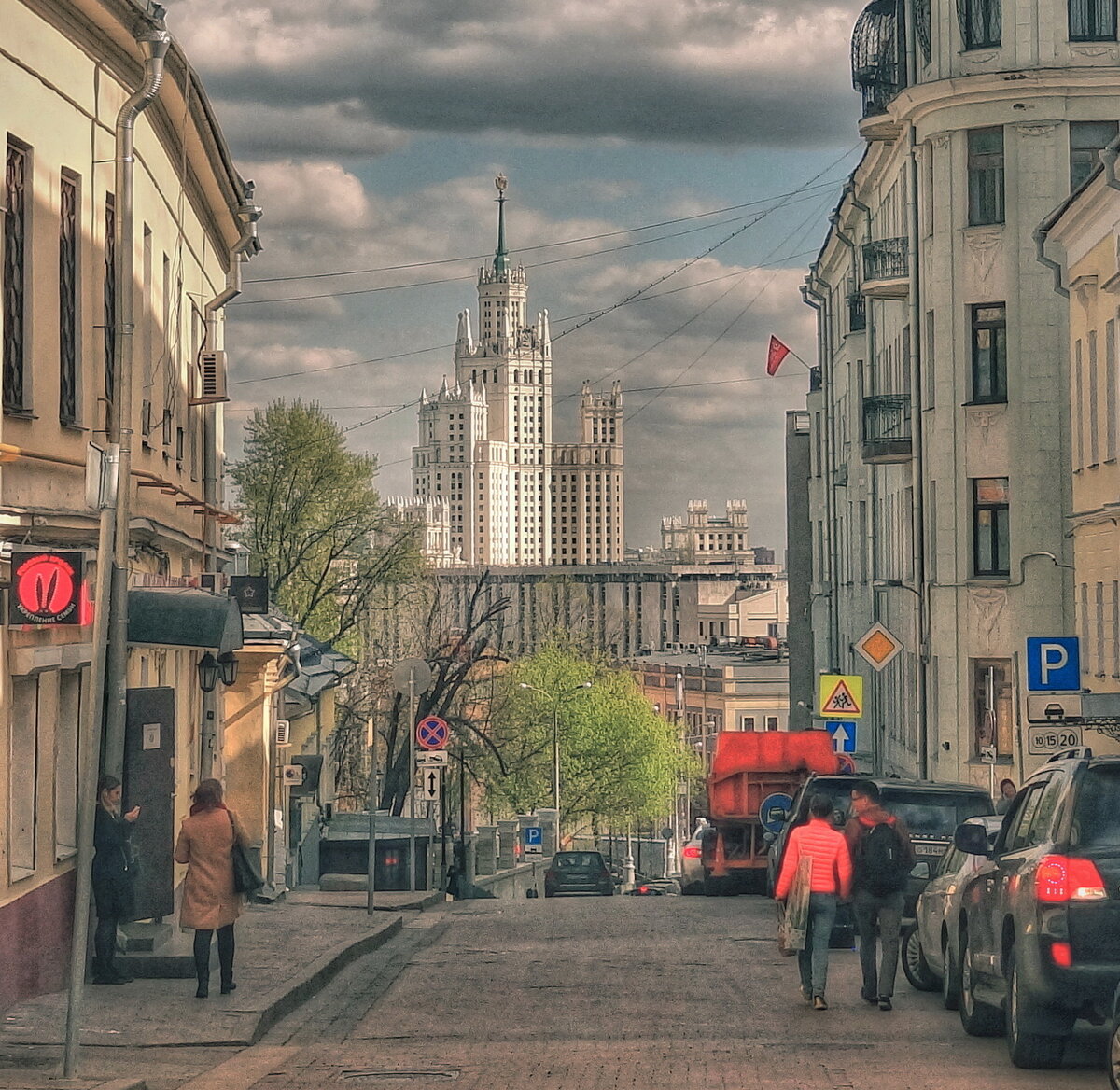 Большой Спасоглинищевский переулок