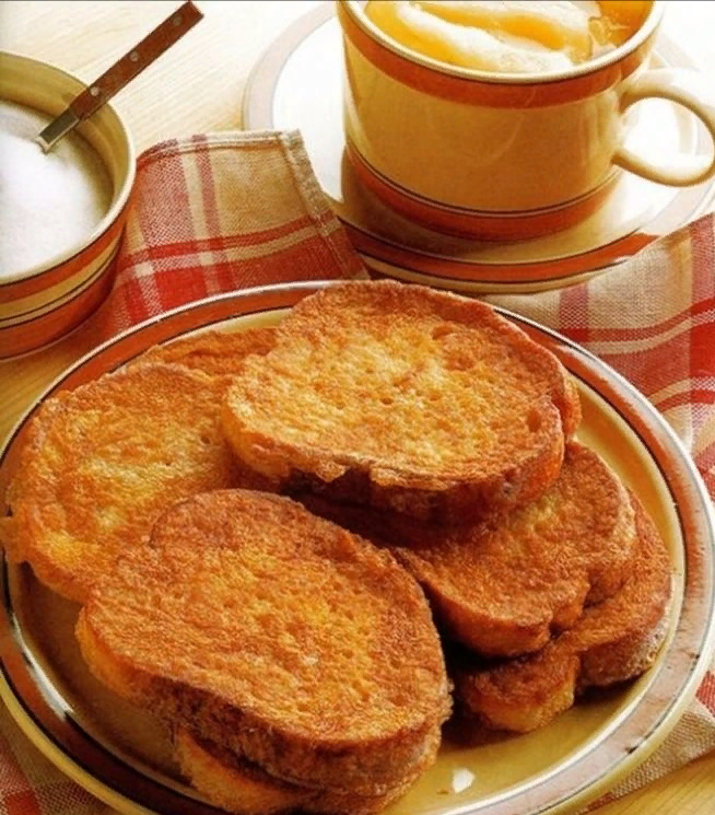 Рецепт хлеба с сахаром. Гренки. Гренгренки. Завтрак с хлебом. Гренки из хлеба.