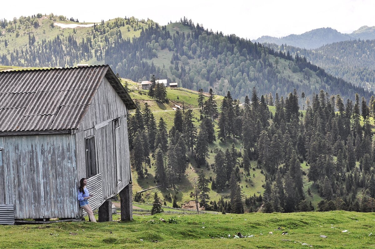 Вы поосторожнее показывайте такие дома родным и друзьям. Скажут, куда мы тебя отпустили?! Фото из личного архива