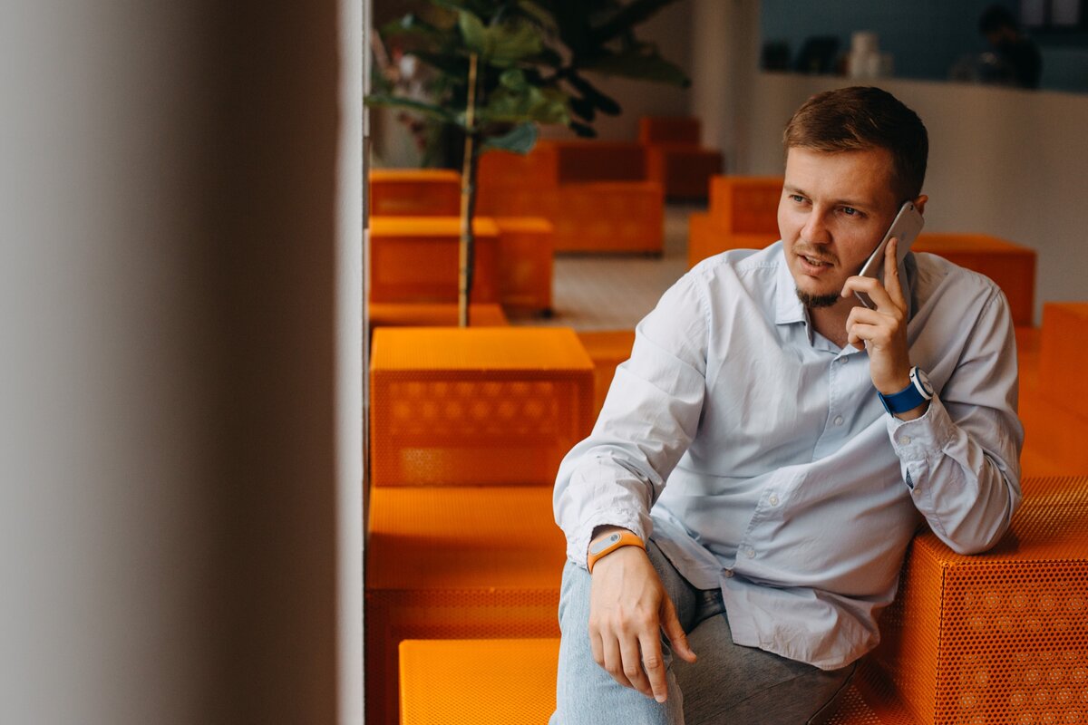 Для того, чтобы перестать работать на дядю, нужно стать дядей для самого себя.