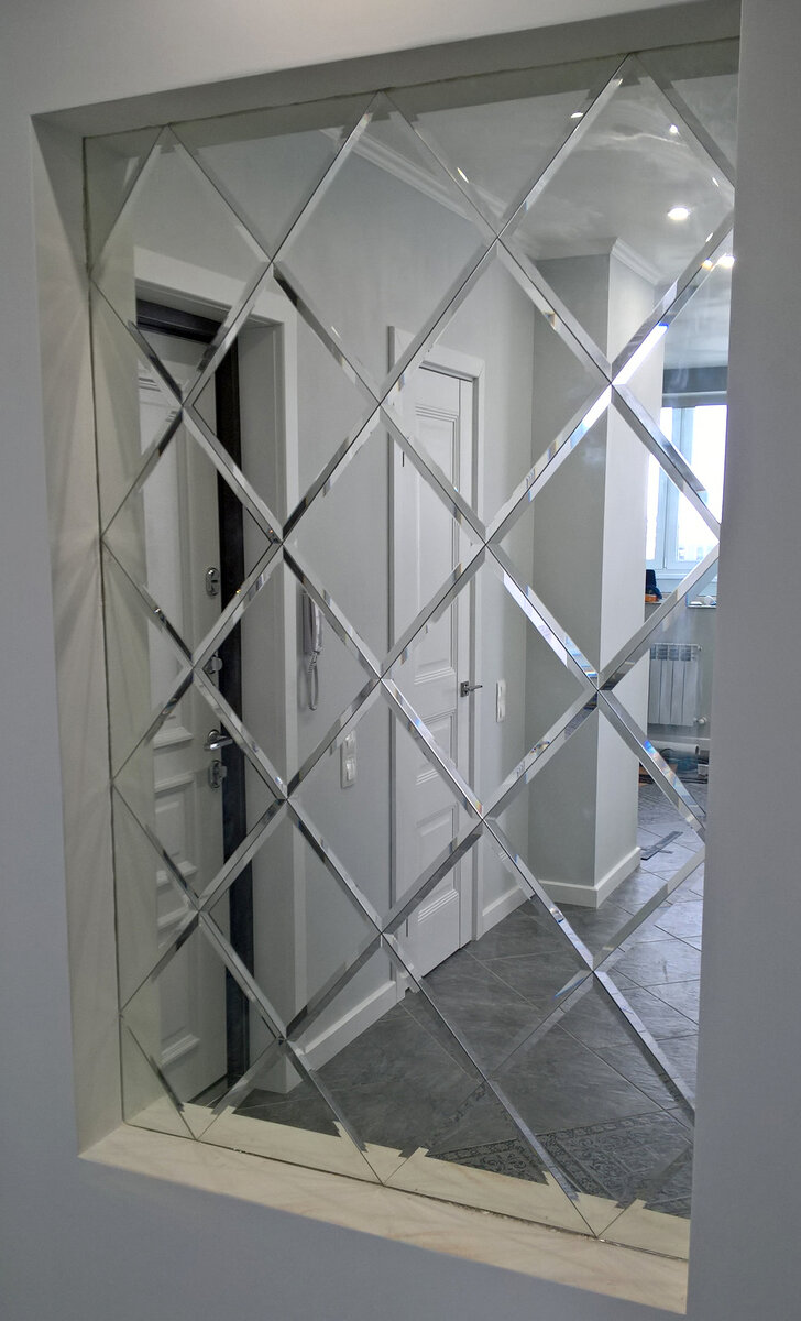 Панно из зеркал