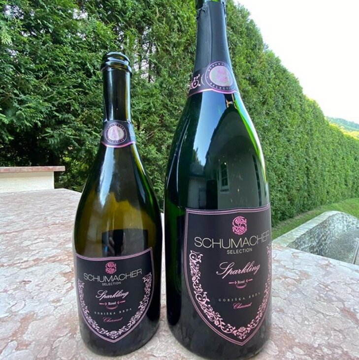 Белое вино Schumacher Selection. Фото: Instagram