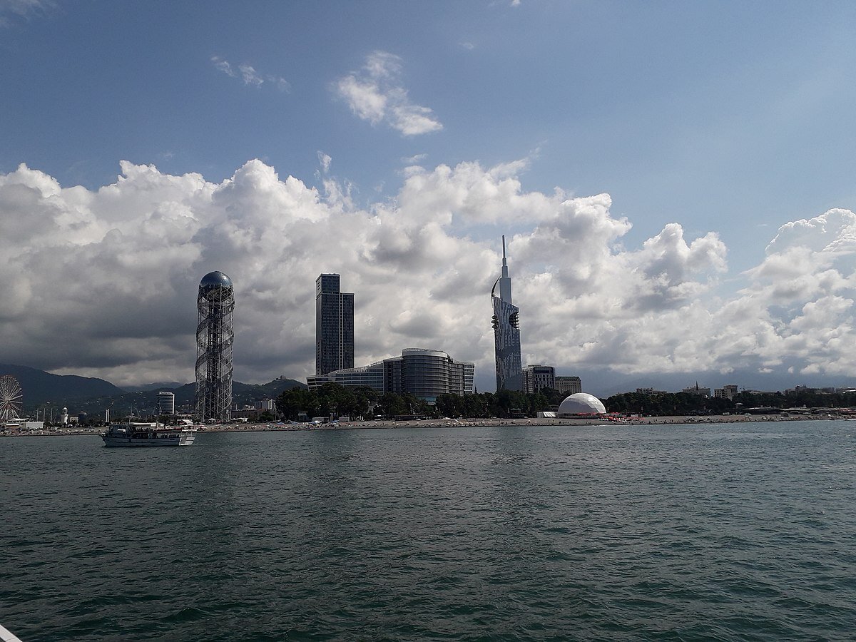 Вид на Батуми с моря