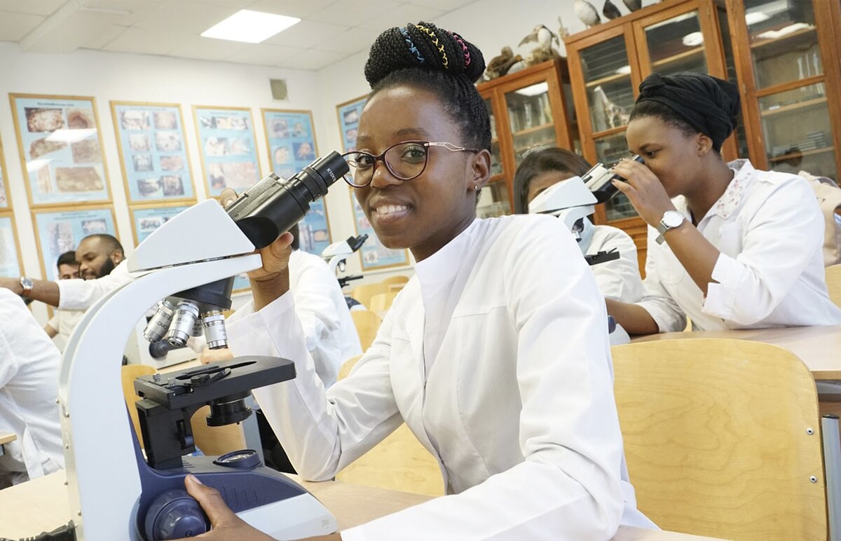 Фото с http://www.rudn.ru