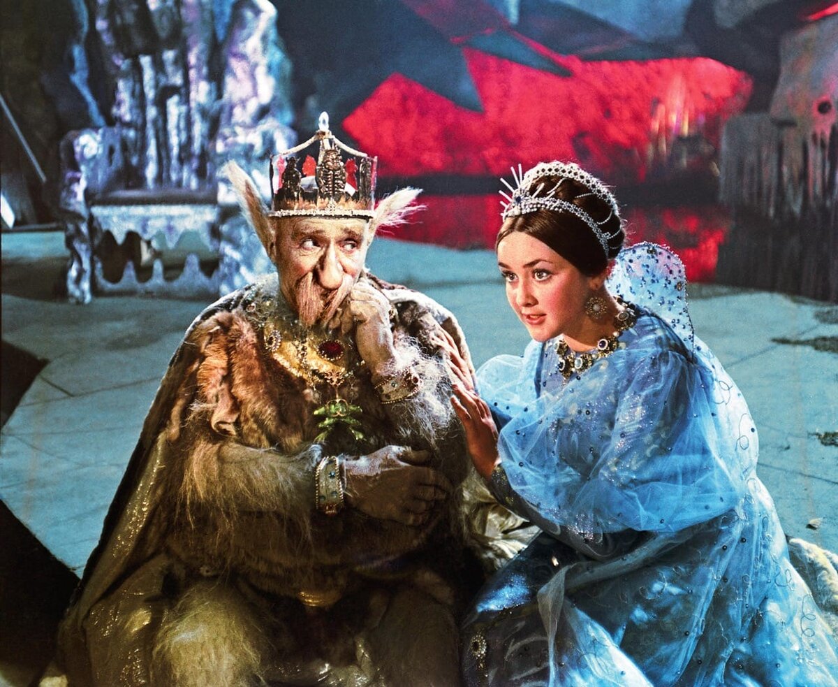 Кадр из фильма "Варвара-краса, длинная коса"