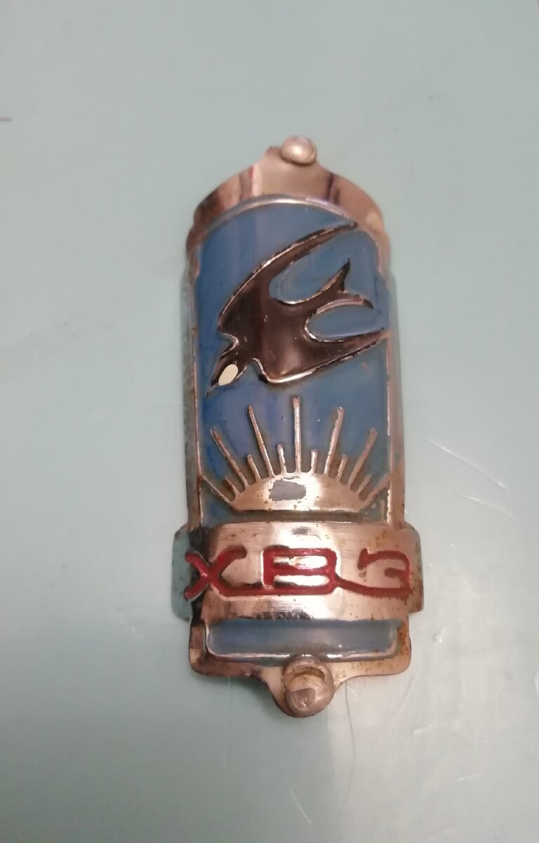 Знак велосипеда который крепится на раму.