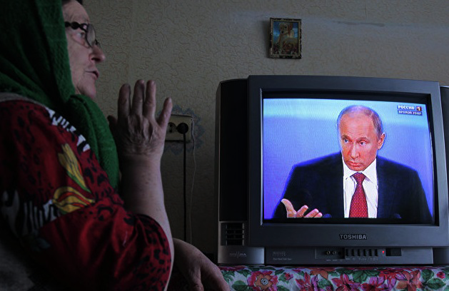Зачем Путин дарит другим странам деньги, когда в своей стране не хватает? Нашел 3 логичных объяснения2