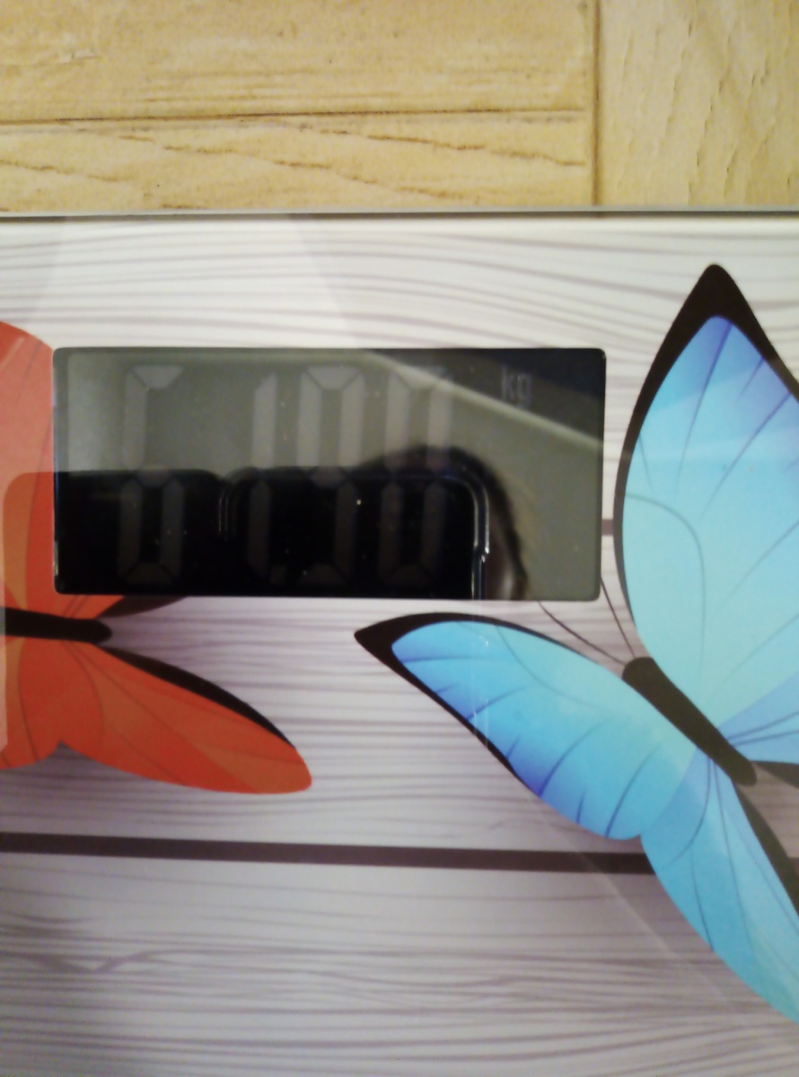 на весах 61.90 кг