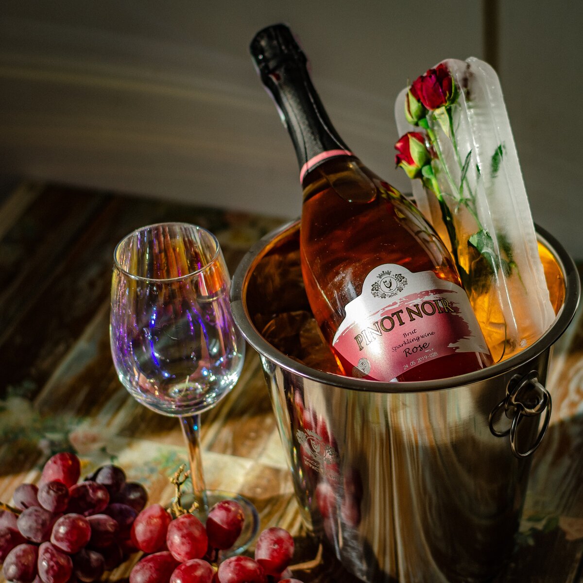 Игристое вино «Pinot Noir» от Минского завода игристых вин 