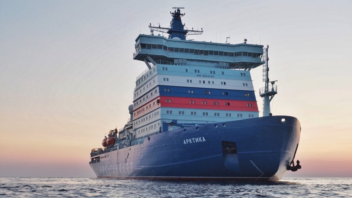Головной атомный ледокол "Арктика" проекта 22220. Фото — Балтийский завод