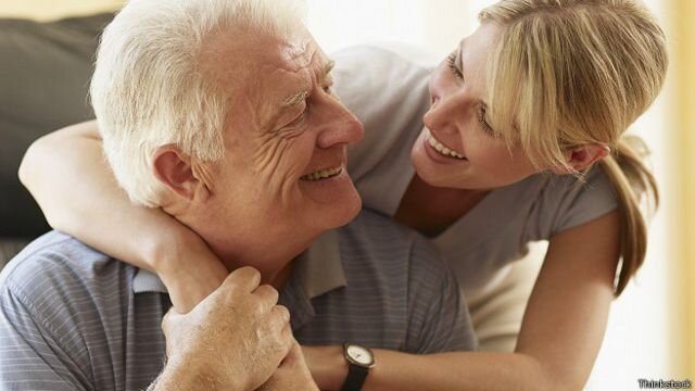 https://ichef.bbci.co.uk/news/640/amz/worldservice/live/assets/images/2014/09/24/140924092648_parents_father_daughter_624x351_thinkstock.jpg