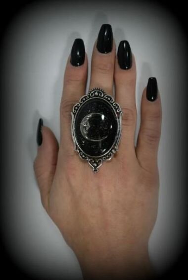 Подождите, пожалуйста буквально несколько секунд, чтобы рассказ загрузился