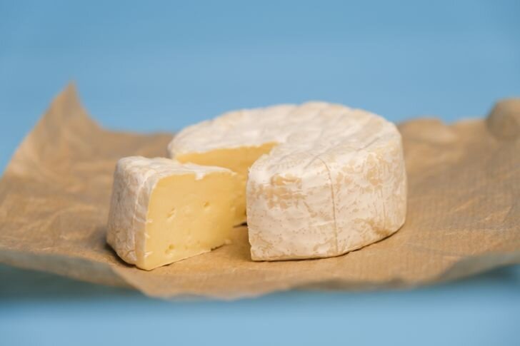 Как отличить настоящий сыр от сырного продукта и рецепт домашнего сыра