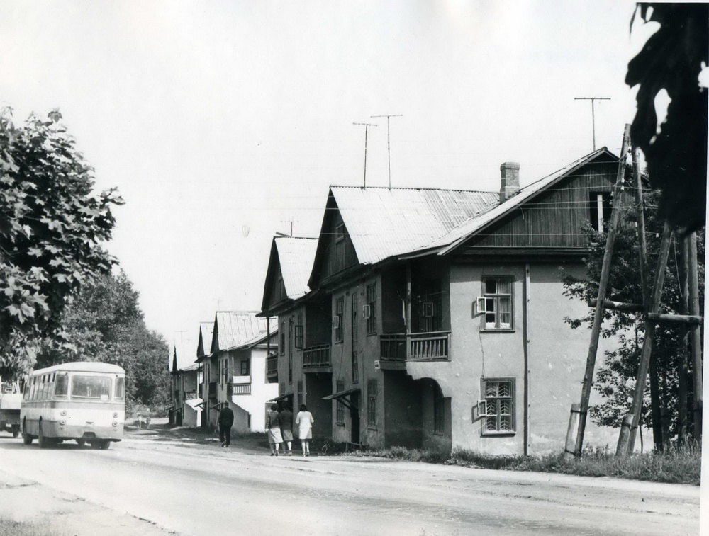 Фото https://muz71.ru/virtualnyie-vyistavki/po-uliczam-molodogo-goroda/