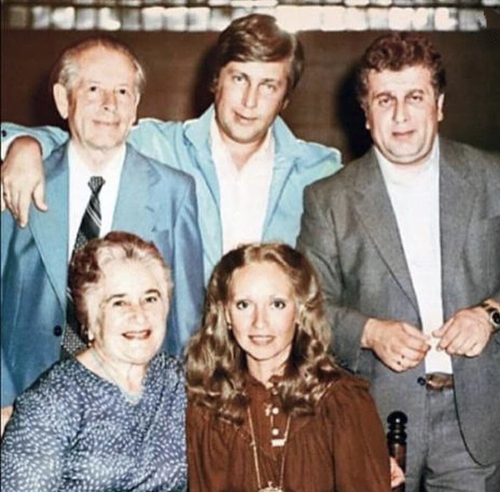 Владимир Винокур и Тамара Первакова с родней Винокура