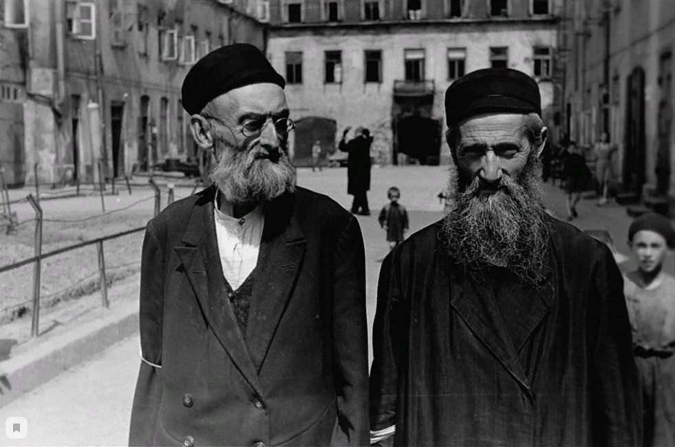 История евреев беларуси. Варшавское гетто летом 1941 года. Запретные фотографии Варшавское гетто летом 1941 года. Евреи в Варшавском гетто. Местечковый еврей.