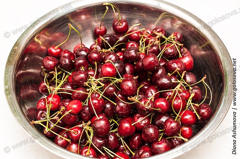 черешня красная