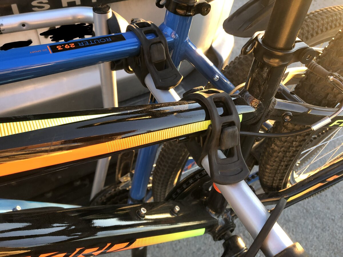 Фото из личного архива. Крепления держат надежно.