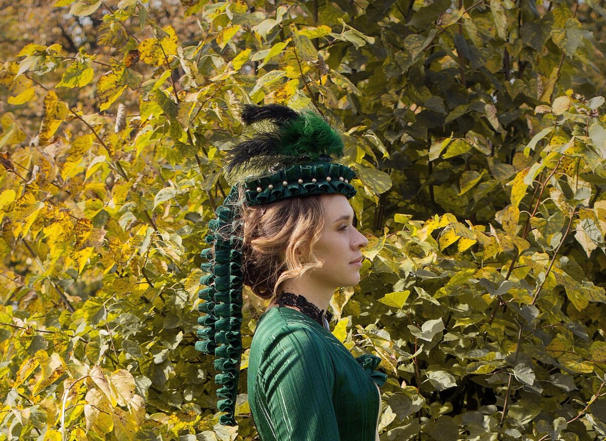 От фотосессии в такой шляпке не возможно устоять