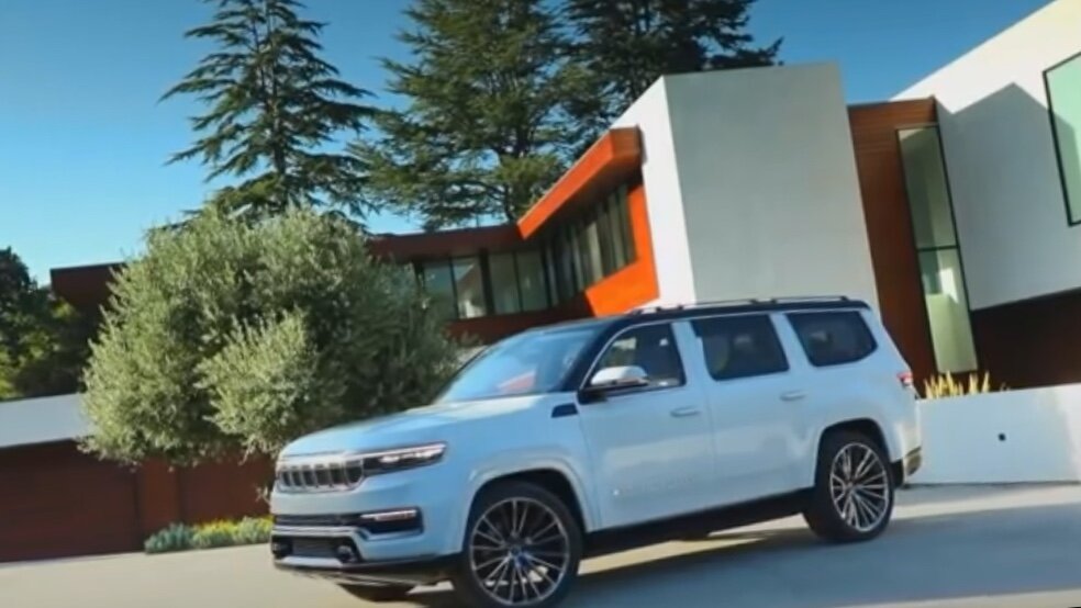 Анонсированы как пяти, так и семиместные вариации автомобиля