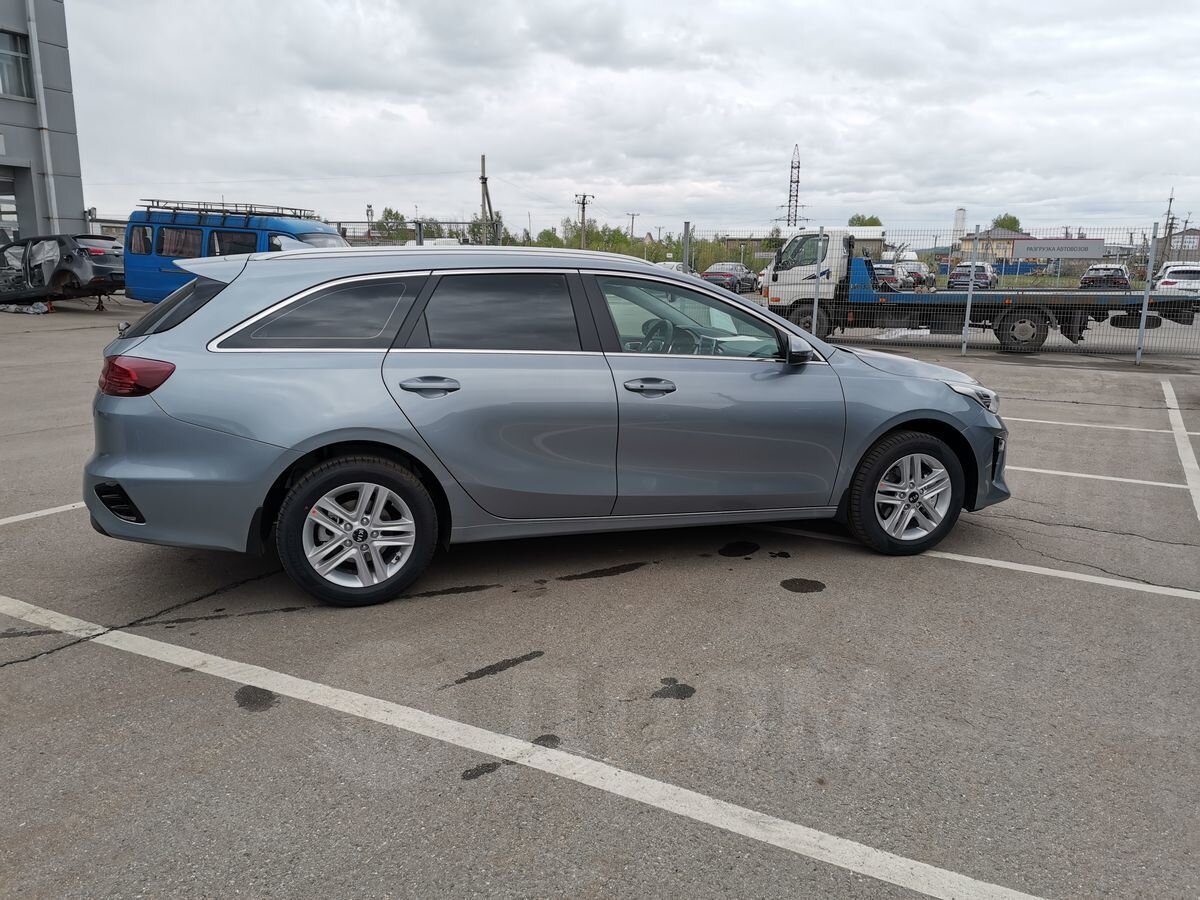 Мой настоящий автомобиль перед продажей выглядел так. Фото с сайта "Дром"