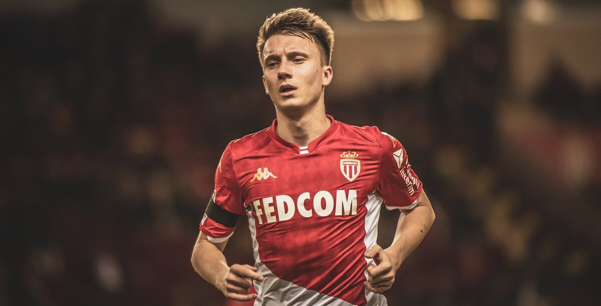 Александр Головин в майке "Монако".