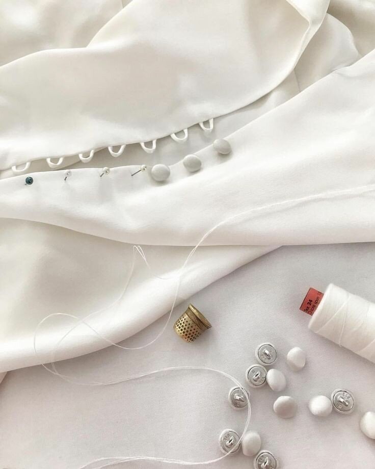 Работа дизайнера сегодня включает всё: в том числе самостоятельный подбор фурнитуры и расходных материалов