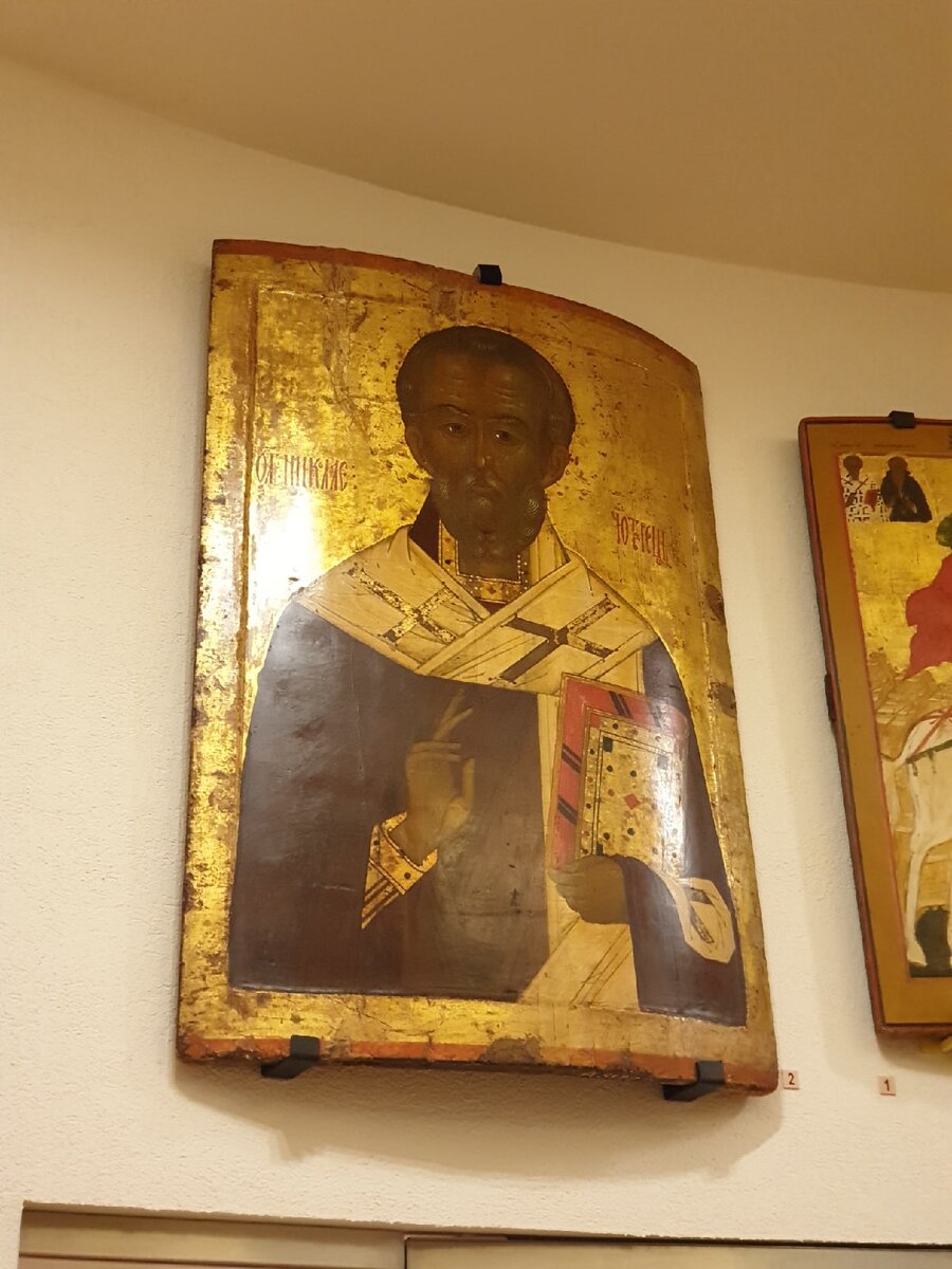 Икона Святой Николай Чудотворец Конец XVI в. Дерево, темпера

