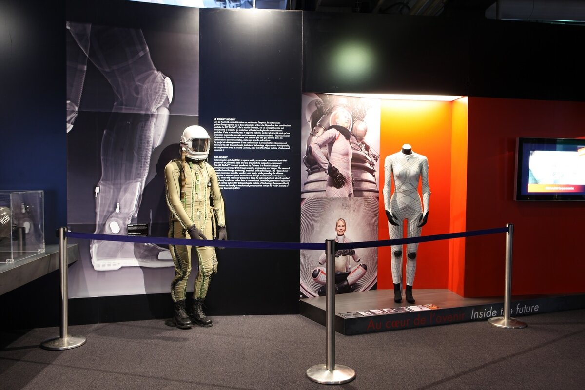 Источник: https://s1.cdn.autoevolution.com/images/news/gallery/dainese-creates-two-space-suits-for-mars-missions_8.jpg