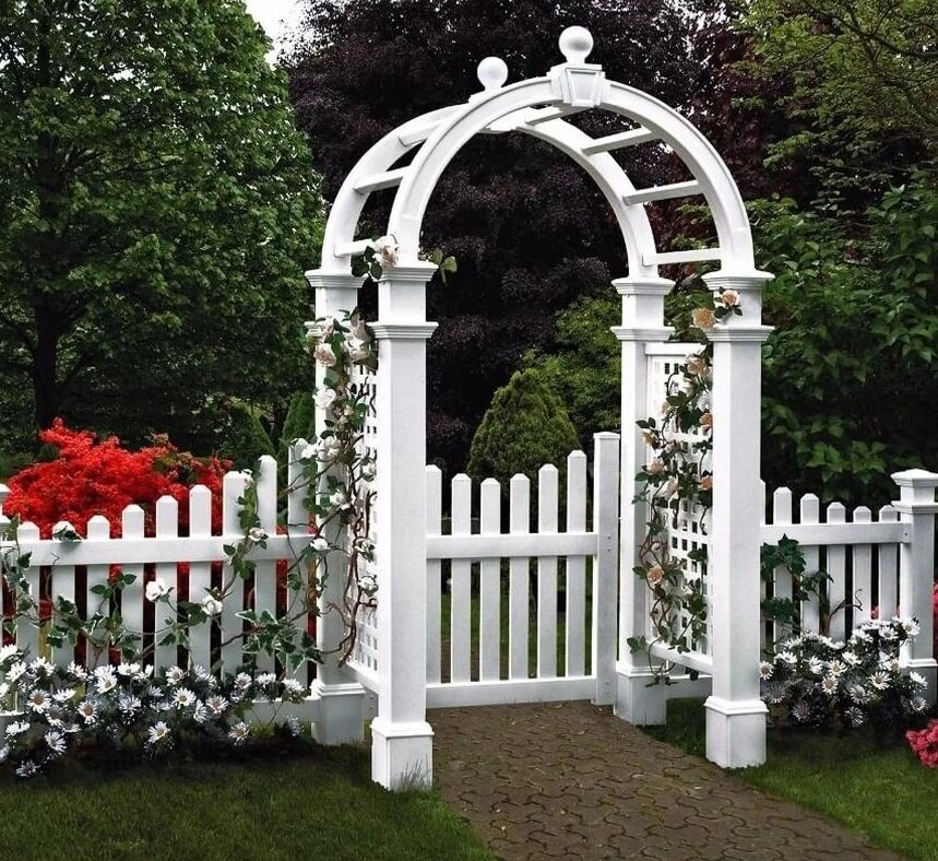 Арка/пергола вход на участок. Фото из Интернета.