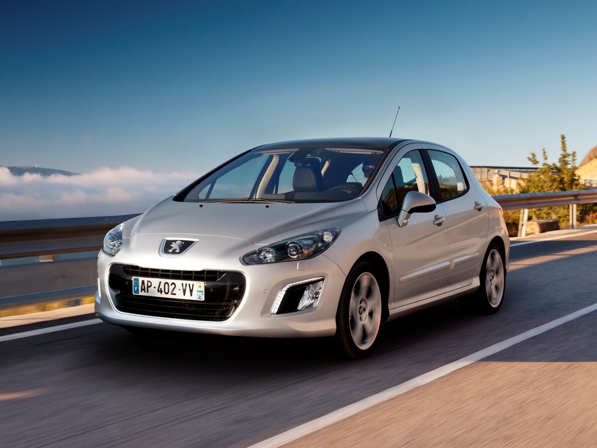  Paugeot 308.