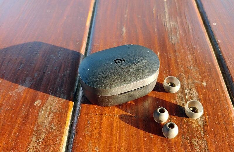 Xiaomi mi earbuds basic 2s