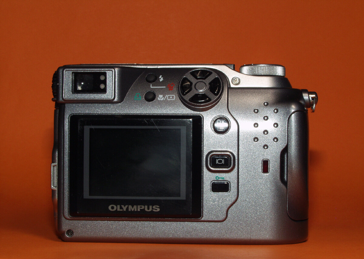 Olympus C-4000Z