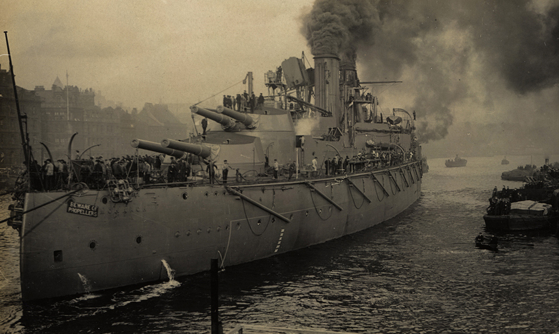 Военные флоты второй мировой войны. HMS Monarch 1911. Британский линкор HMS Dreadnought. Корабль Монарх линкор Британия. Дредноут корабль в первой мировой войне.