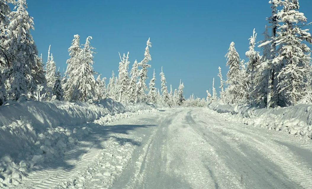 mirputeshestvij.mediasole.ru. Фото с Яндекса. Зимник.