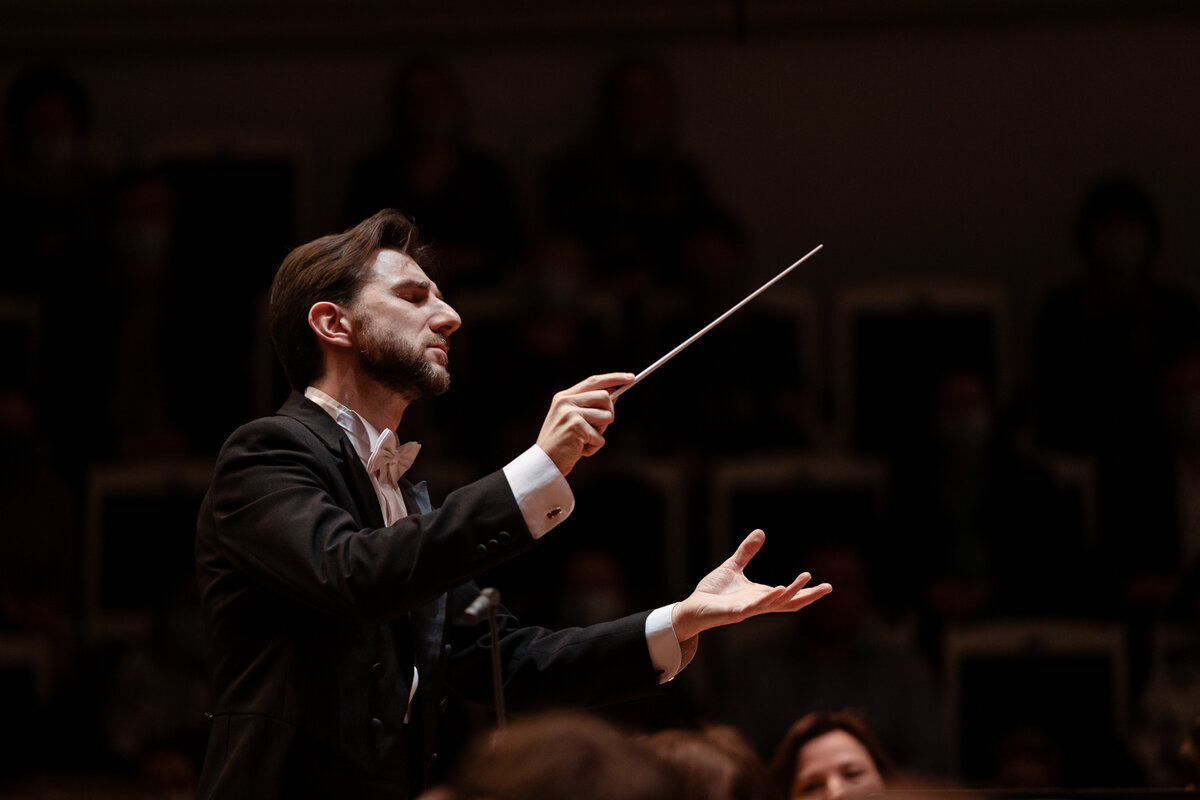 Дирижер Алексей Рубин