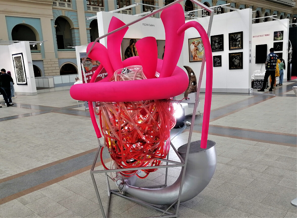 Алгоритм Дзена - все знают что он есть, но не знают как он работает ( фото с выставки современного искусства)