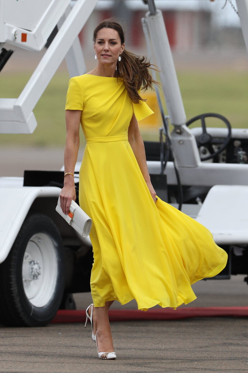    Герцогиня Кембриджская Кейт МиддлтонStephen Lock/Keystone Press Agency / Global Look Press