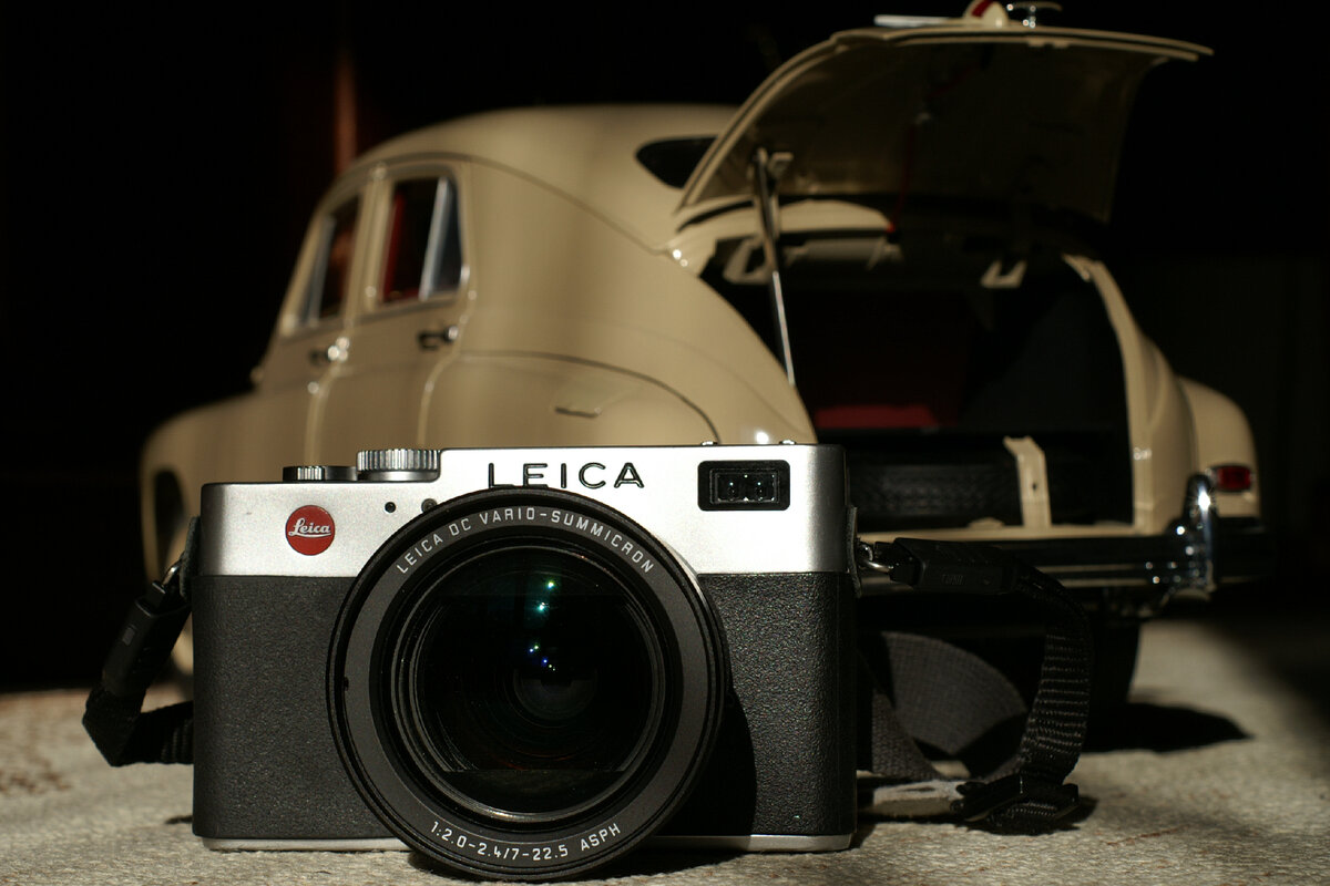 Leica Digilux 2