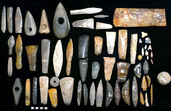 Изображение из открытых источников. Археологические находки эпохи неолита