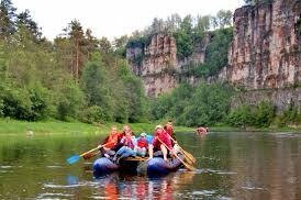 Замечательный отдых на воде. Красивейшая природа.