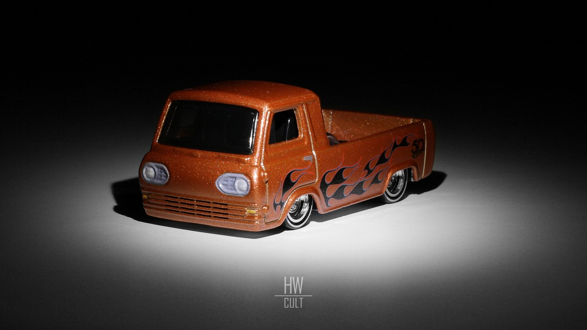 Hot Wheels '60 Ford Econoline Pickup. Юбилейная серия 50th Anniversary Favorites