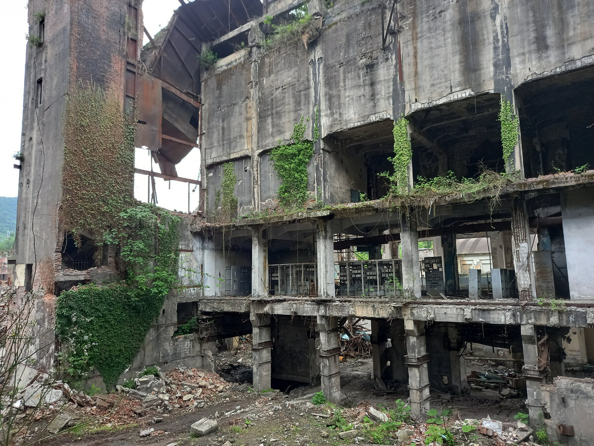 Примерно так выглядят все здания города-призрака