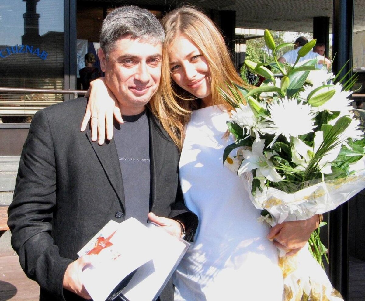 Второй муж — продюсер кино Сергей Члиянц