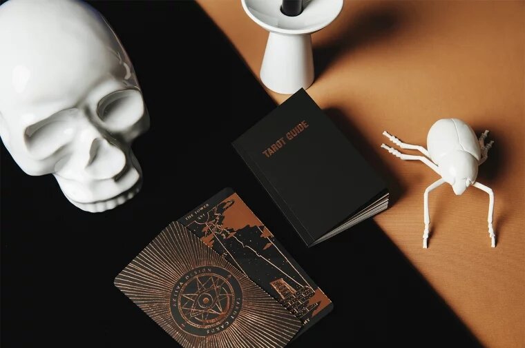 Иллюстрации: Alejandro Ghoulmez (behance.net/ghoulmez)