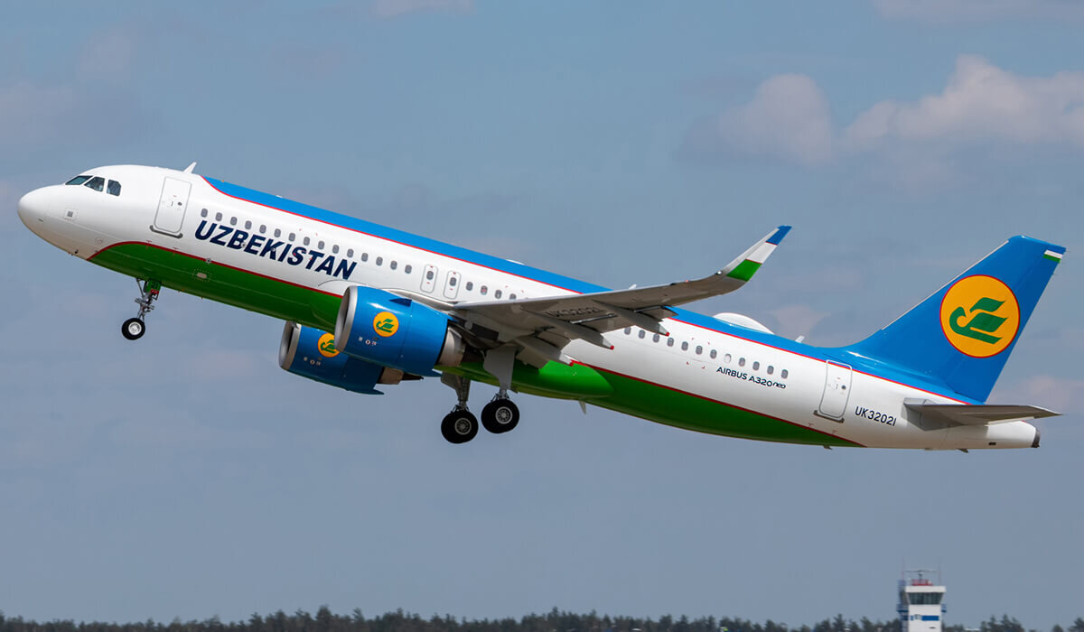 Airbus a320 Uzbekistan Airways